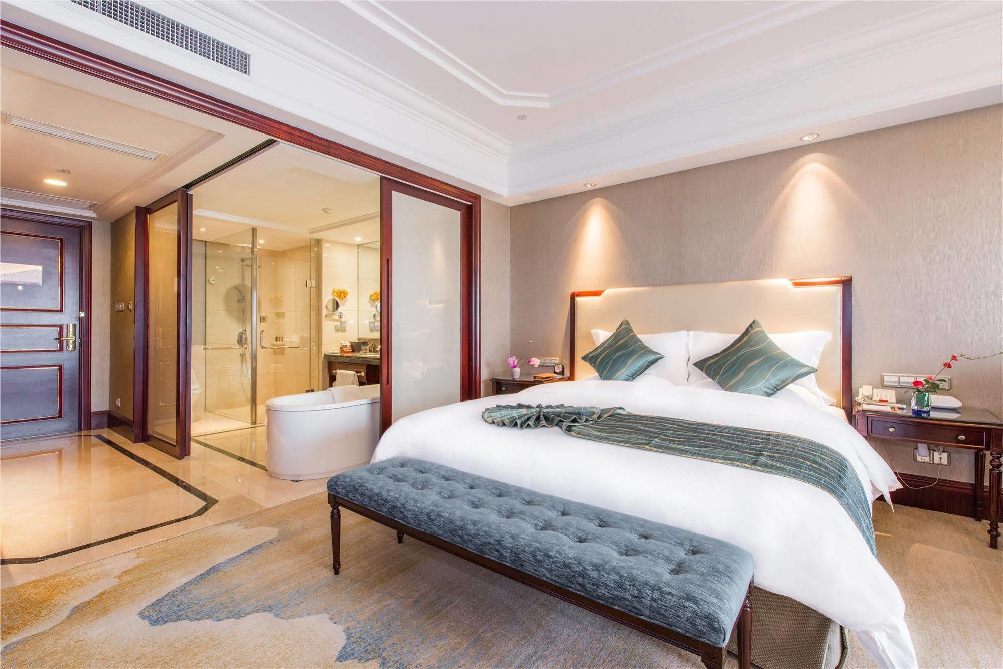 Haining Grand Palace Resort Jiaxing Bagian luar foto